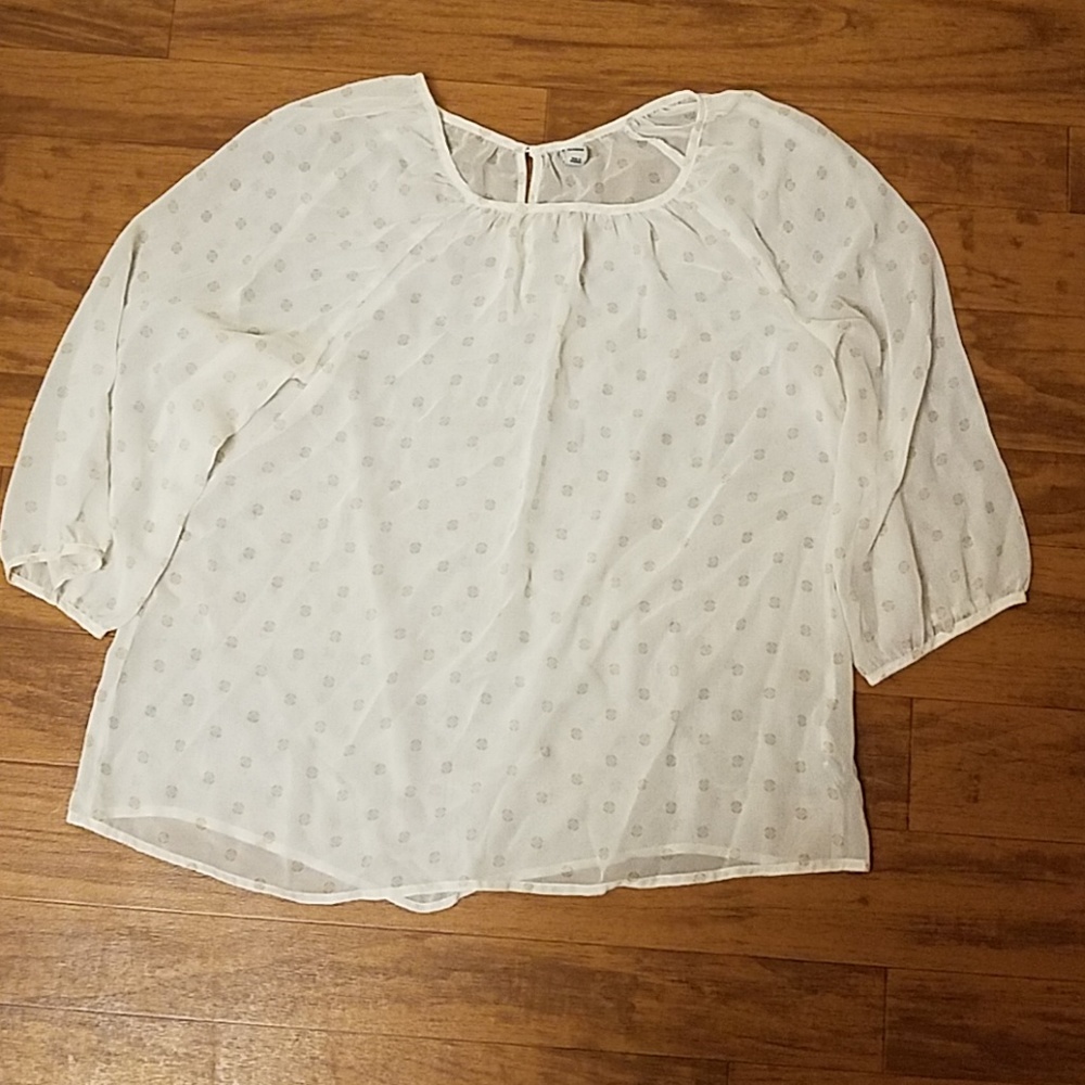 Whitish/see through old navy 3/4 sleeve